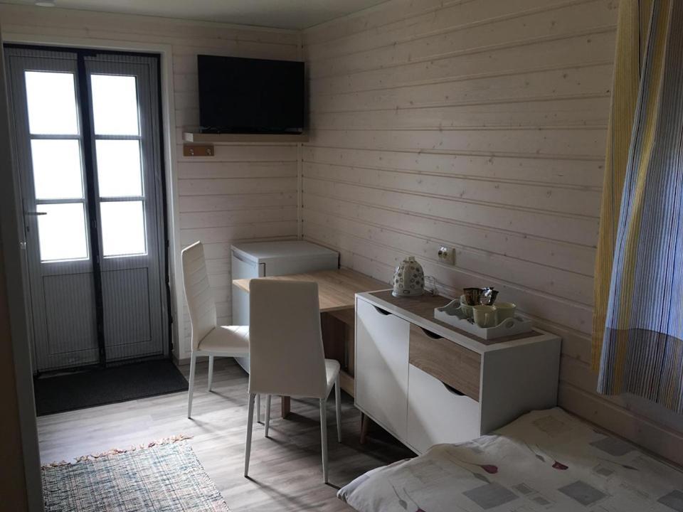 Villa Sarapuu Puhkemaja Hullo Exterior foto